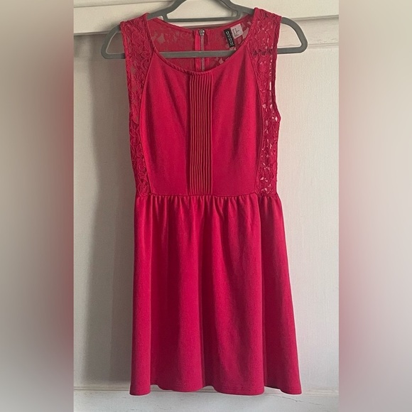 Divided By H&M Pink Dress. Pre-Owned. - Picture 1 of 5